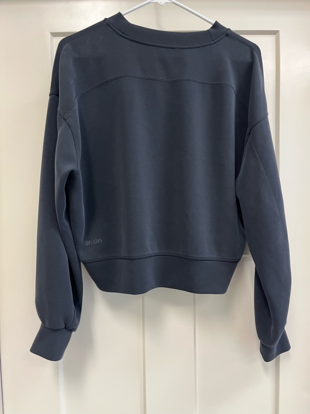 Lululemon Oversize Crop Sweatshirt 6 - Picture 2 of 5
